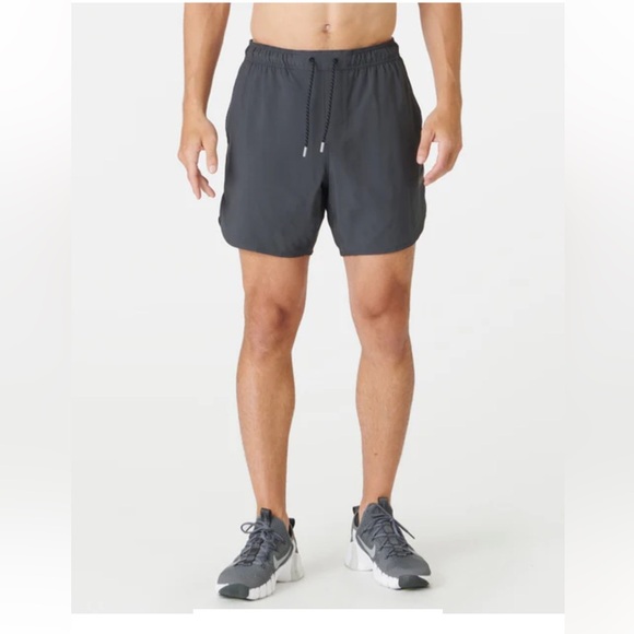 Legends men’s LUKA SHORT CHARCOAL GRAY. Size small - Picture 1 of 7
